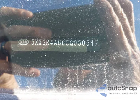 2012 Kia Optima Sx z USA, uszkodzony, nr VIN 5XXGR4A66CG050547